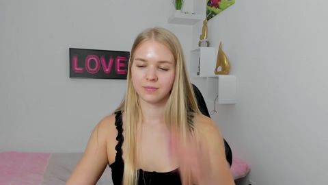 lena_paul18  28-09-2022